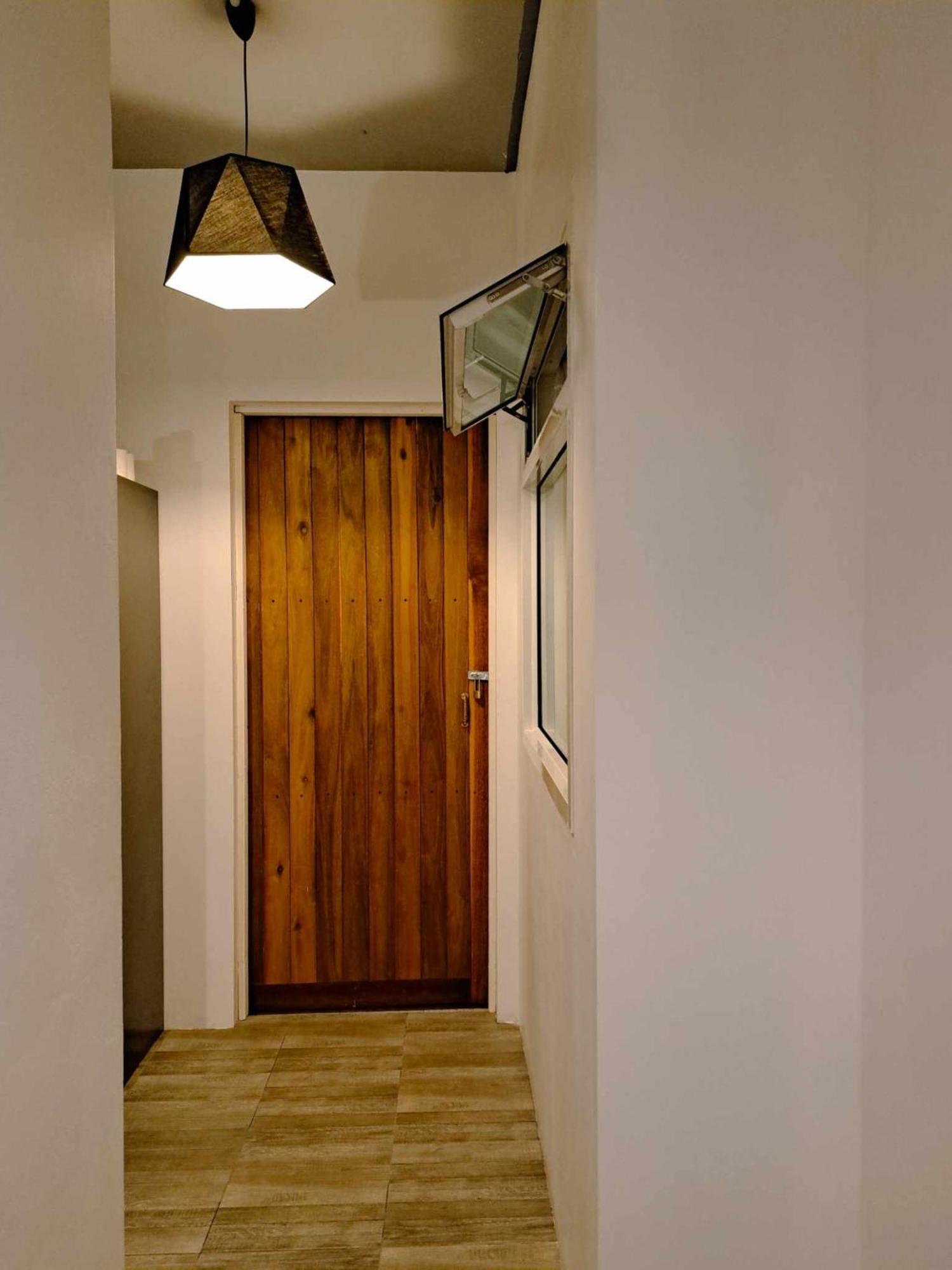 8 Sleeper Street Guesthouse Krabi Exterior photo